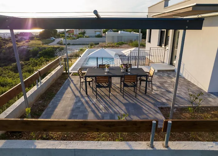 Pava فيلة زادار